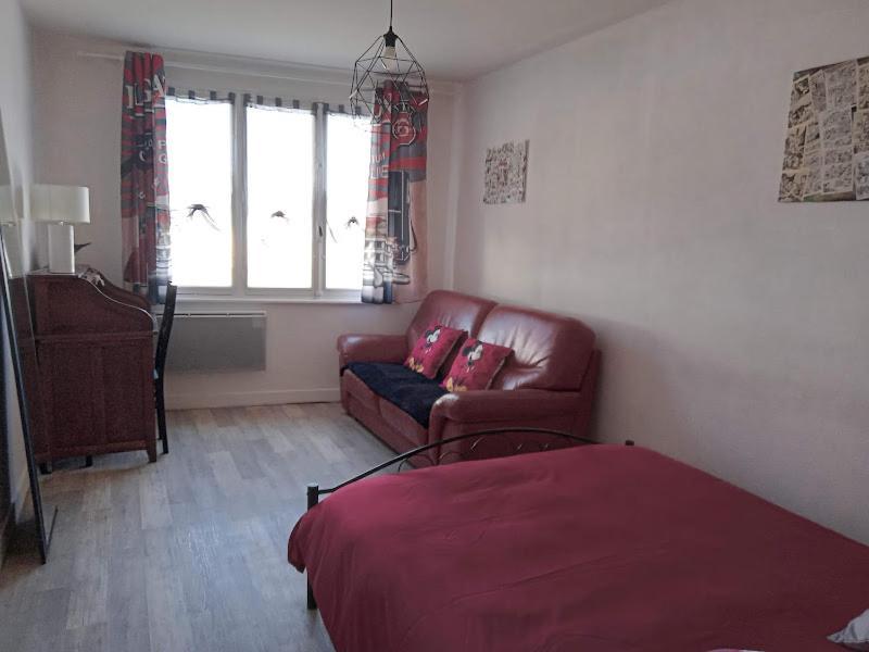 Appartement Le Labyrinthe Du Peintre Bransat Buitenkant foto